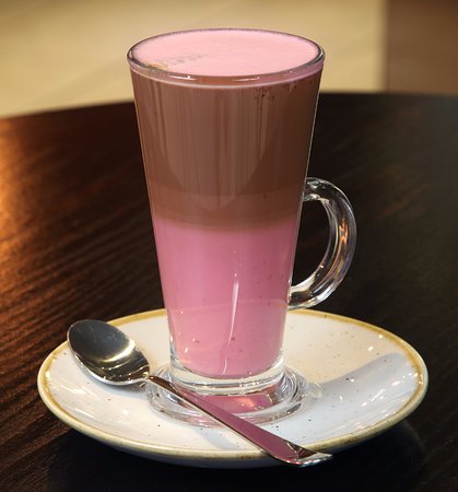 STRAWBERRY MOCHA